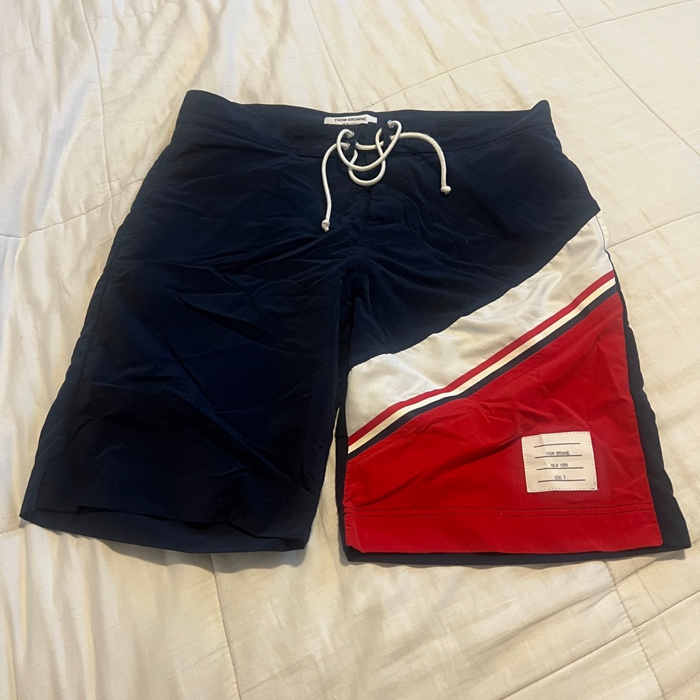 Thom Browne - Picture 1 of 4